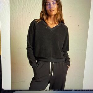 perfectwhitetee Zuri v neck sweatshirt in vintage black.